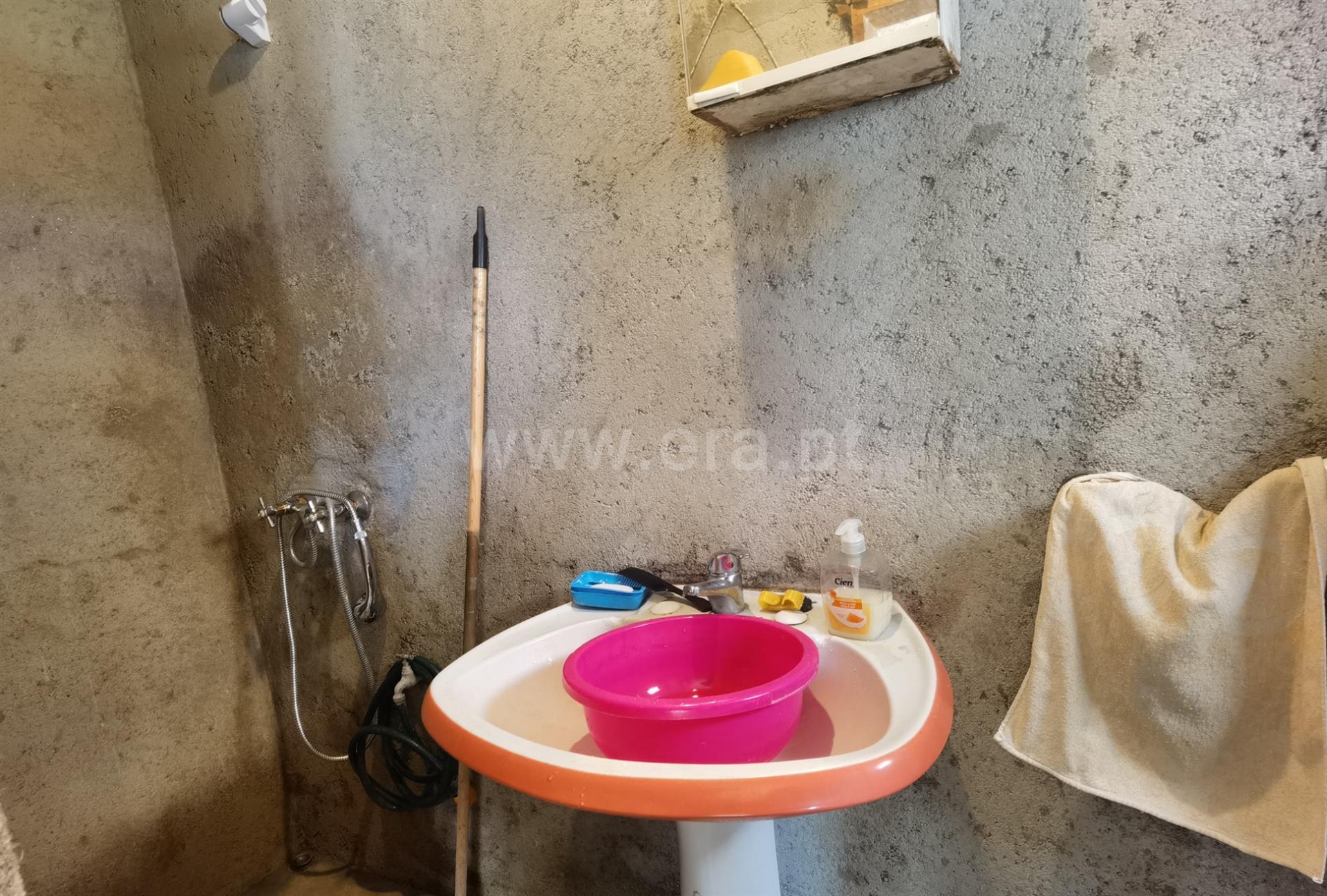 vendo quinta em Candosa